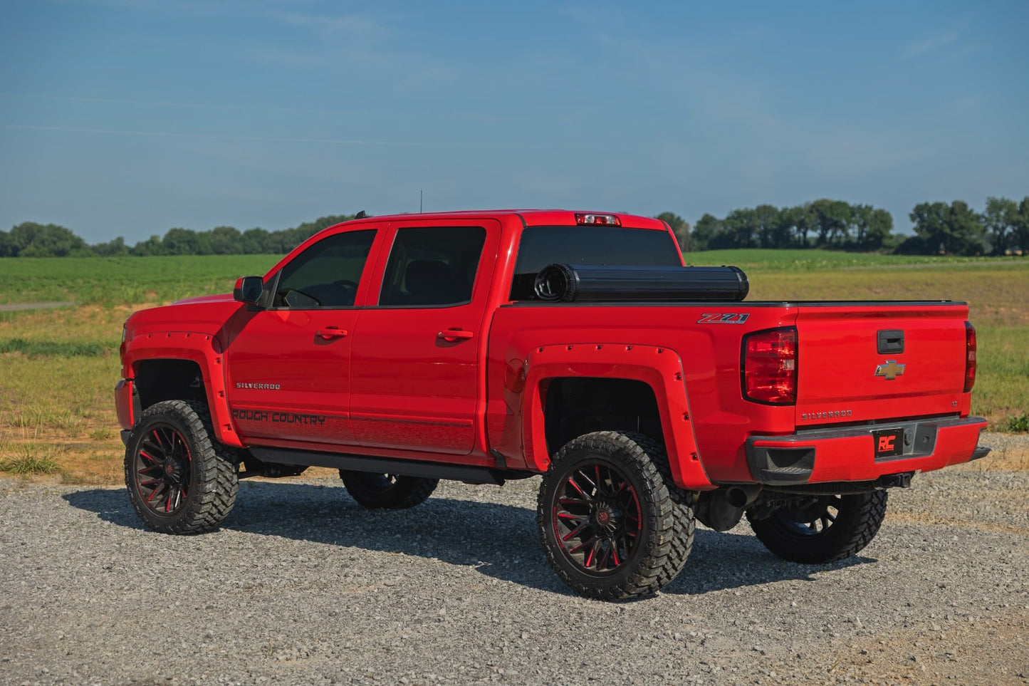 HARD ROLL UP BED COVER 5'9" BED | CHEVY/GMC 1500 (14-18 & CLASSIC)