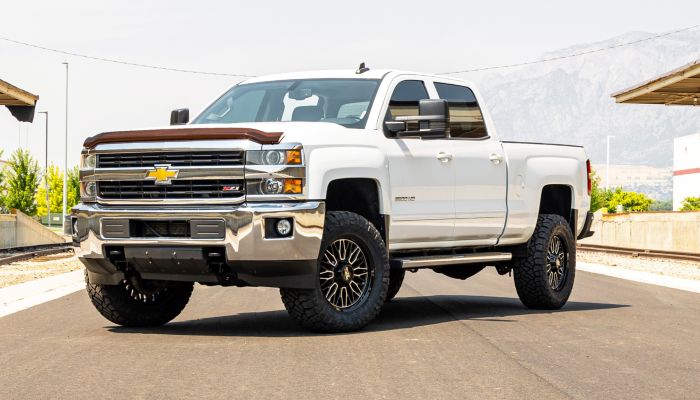 3'' SST2.1 LIFT KIT WITH FABRICATED CONTROL ARMS AND FALCON 2.1 SHOCKS- GM SILVERADO / SIERRA 2500HD/3500HD 2011-2019
