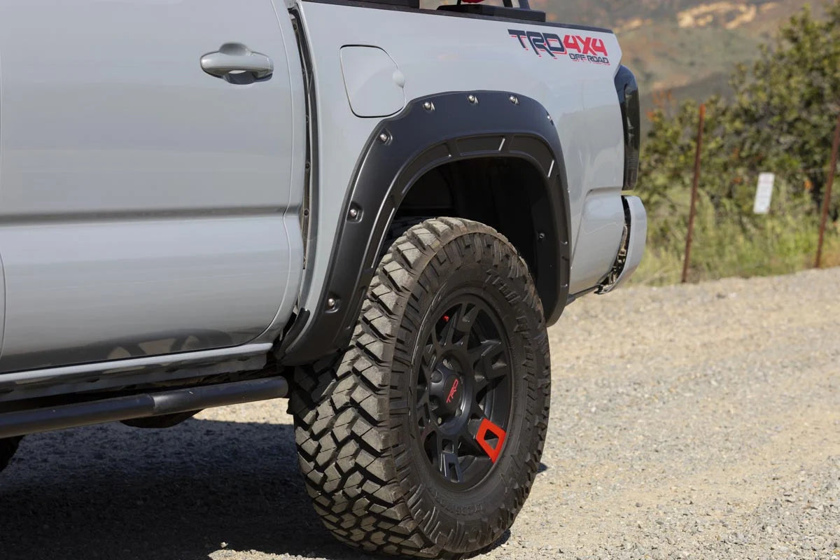 FENDER FLARES DEFENDER | TOYOTA TACOMA 2WD/4WD (2016-2023)