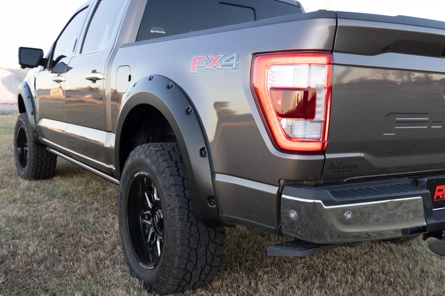 POCKET FENDER FLARES FORD F-150 2WD/4WD (2021-2024)