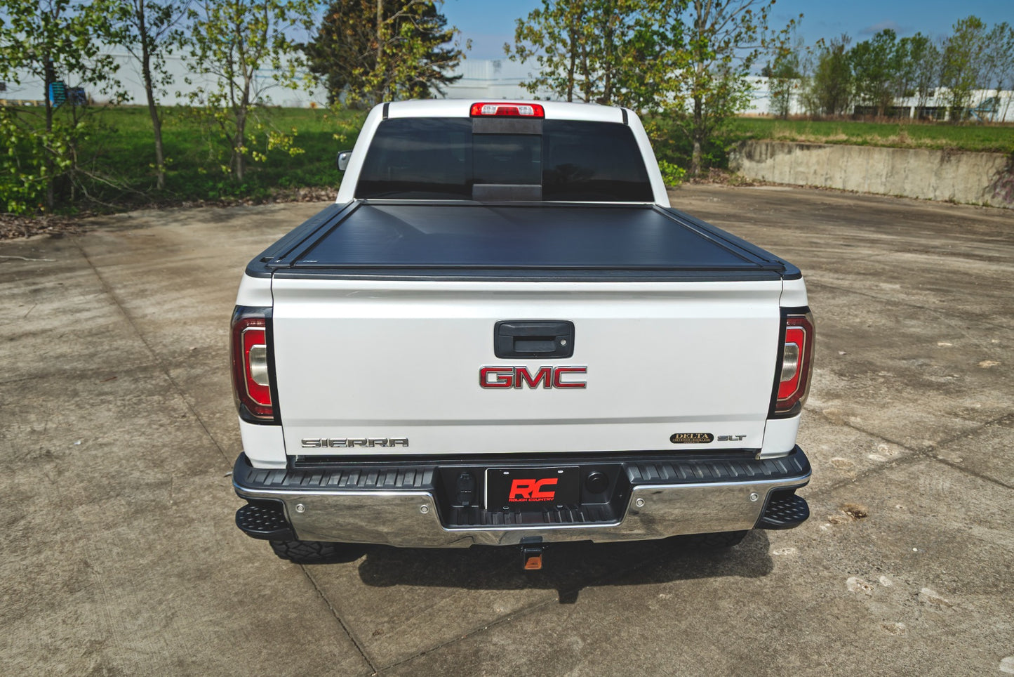 POWERED RETRACTABLE BED COVER CHEVY/GMC 1500 (14-18)/2500HD/3500HD (14-19)