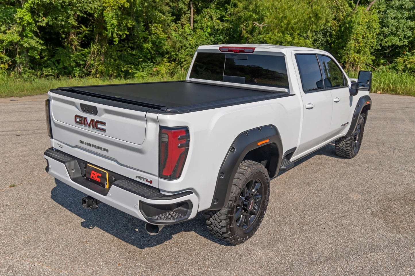 POWERED RETRACTABLE BED COVER 6'9" BED | CHEVY/GMC 2500HD/3500HD (20-24)