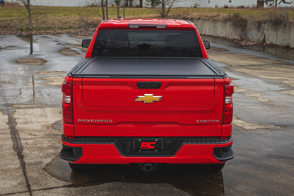 POWERED RETRACTABLE BED COVER 5'10" BED | CHEVY/GMC SIERRA 1500 (19-26)/SILVERADO 1500 (19-26)