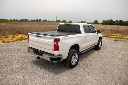 HARD LOW PROFILE BED COVER CHEVY/GMC 1500 (19-25)