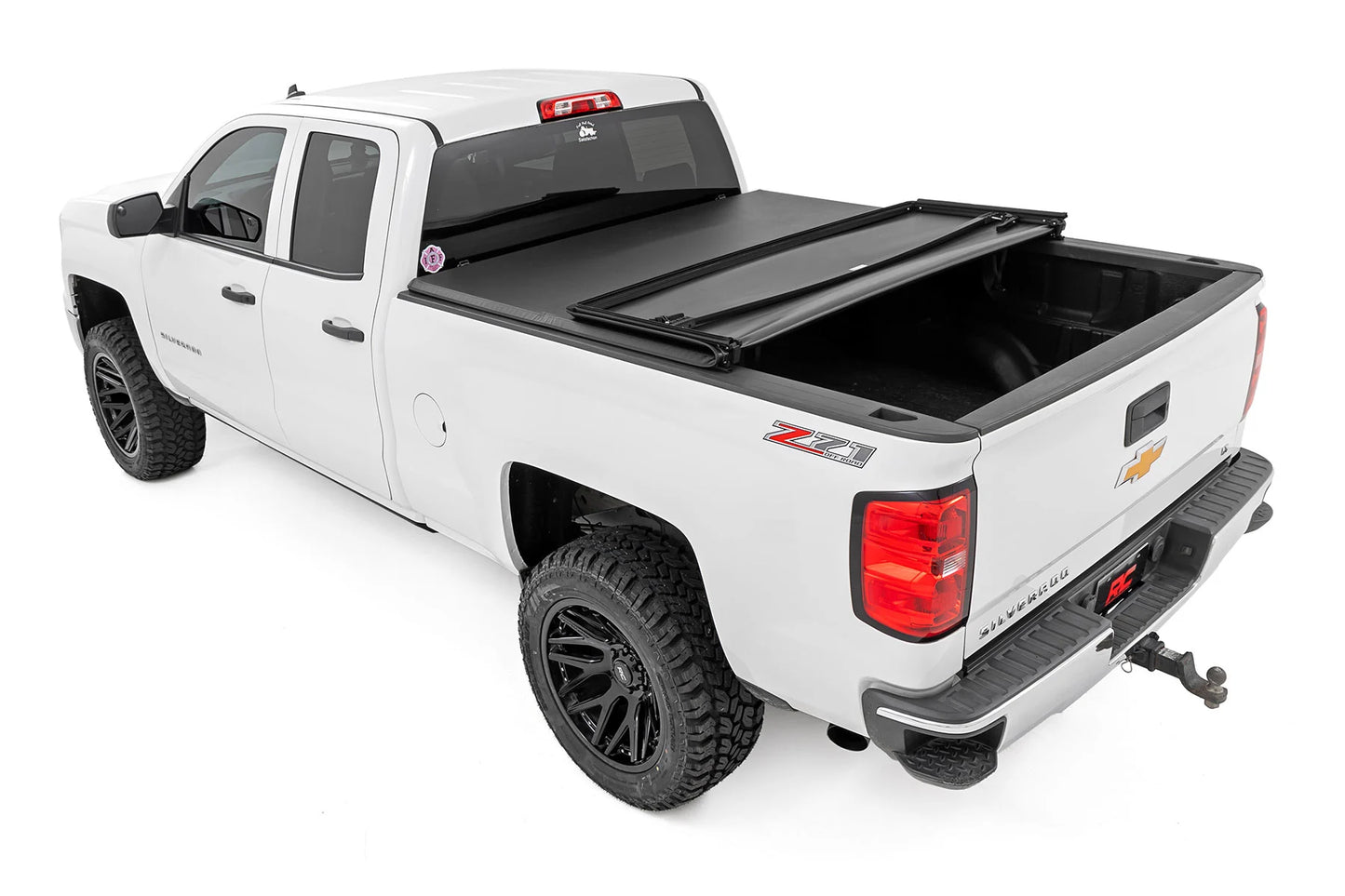 Soft Tri-Fold Bed Cover Chevy/GMC 1500 (2014-2018)