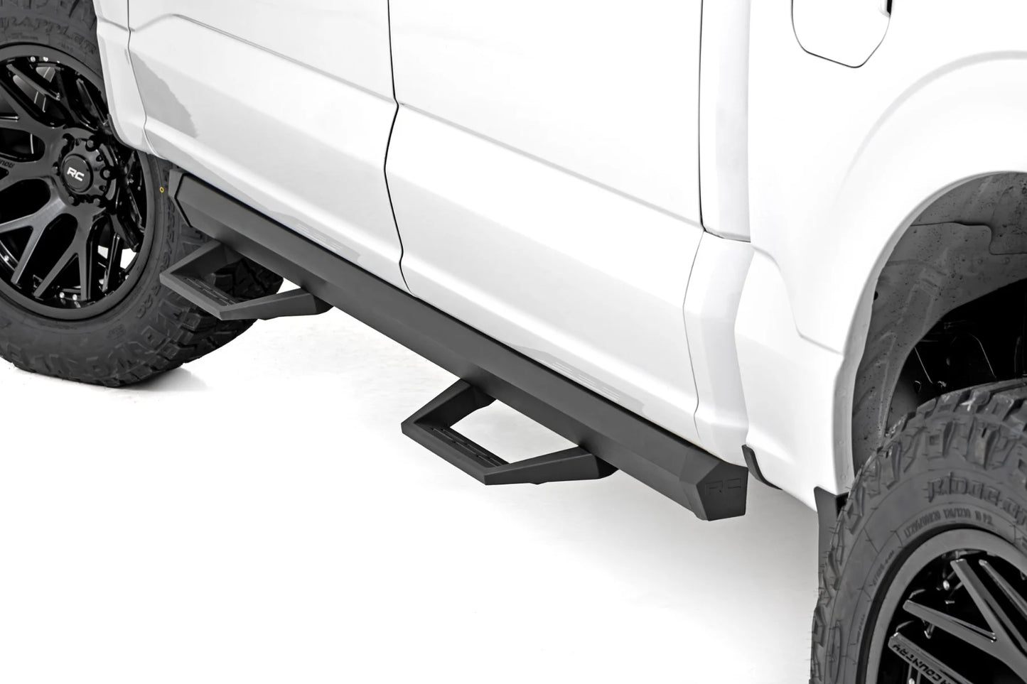 SRL2 ADJ ALUMINUM STEP CREW CAB | FORD F-150/LIGHTNING/F-250/F-350/RAPTOR (15-24)