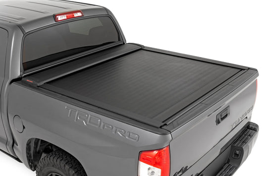 RETRACTABLE BED COVER 5'7" BED | TOYOTA TUNDRA 2WD/4WD (2007-2021)