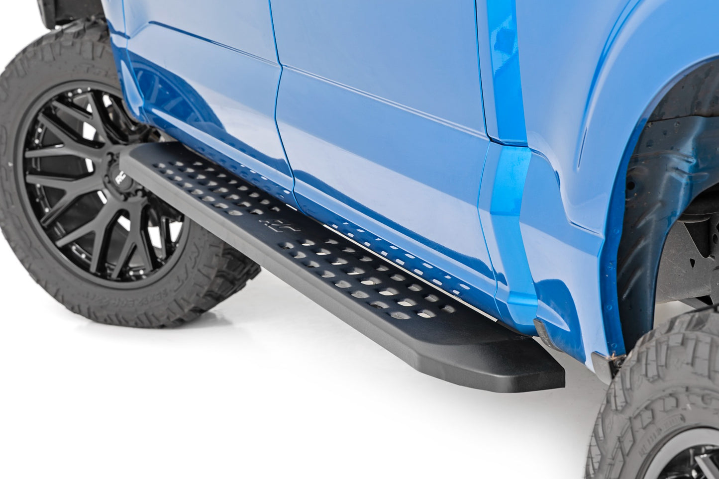 RPT2 RUNNING BOARD CREW CAB | BLACK | FORD F-150/F-150 LIGHTNING/RAPTOR (15-24)