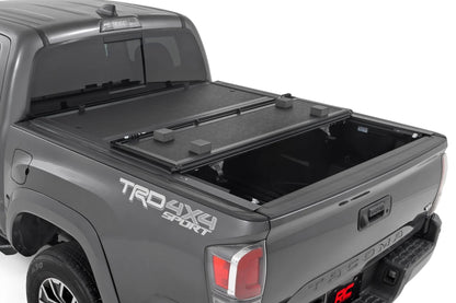 HARD LOW PROFILE BED COVER TOYOTA TACOMA 2WD/4WD (16-23)