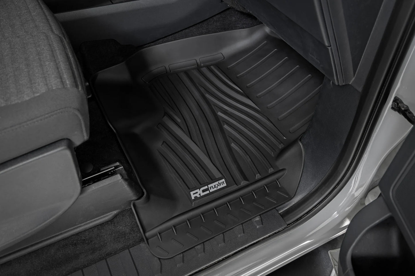 FLEX-FIT FLOOR MATS FR & RR | FORD F-150 (15-24)/F-150 LIGHTNING (22-24)/RAPTOR (17-24)