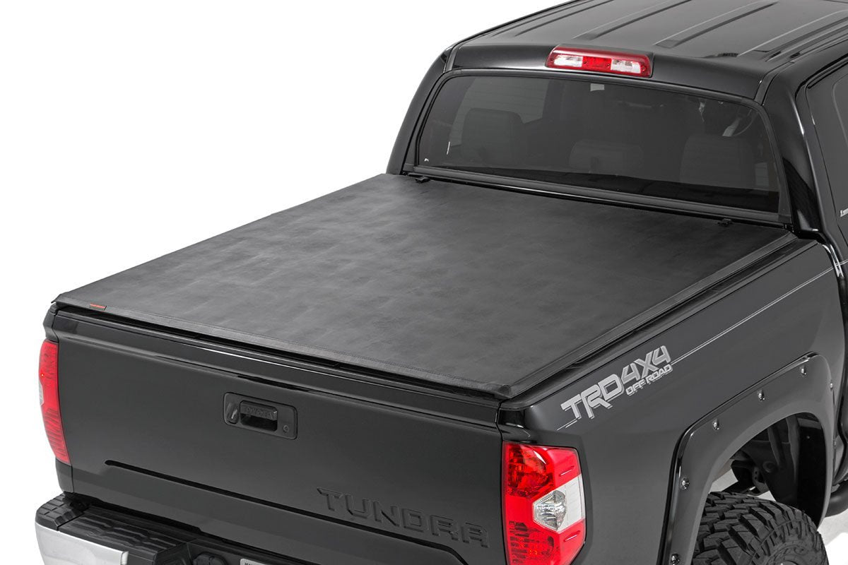 SOFT TRI-FOLD BED COVER TOYOTA TUNDRA (07-24)