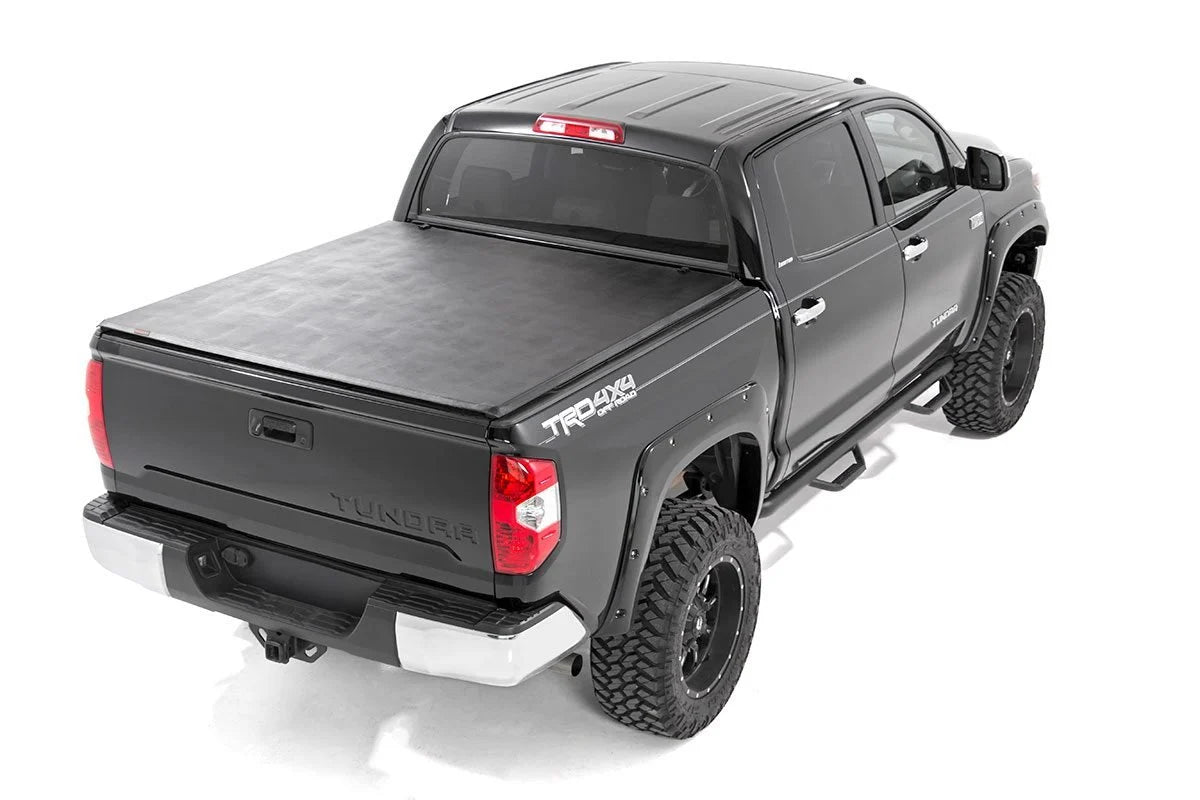 SOFT TRI-FOLD BED COVER TOYOTA TUNDRA (07-24)