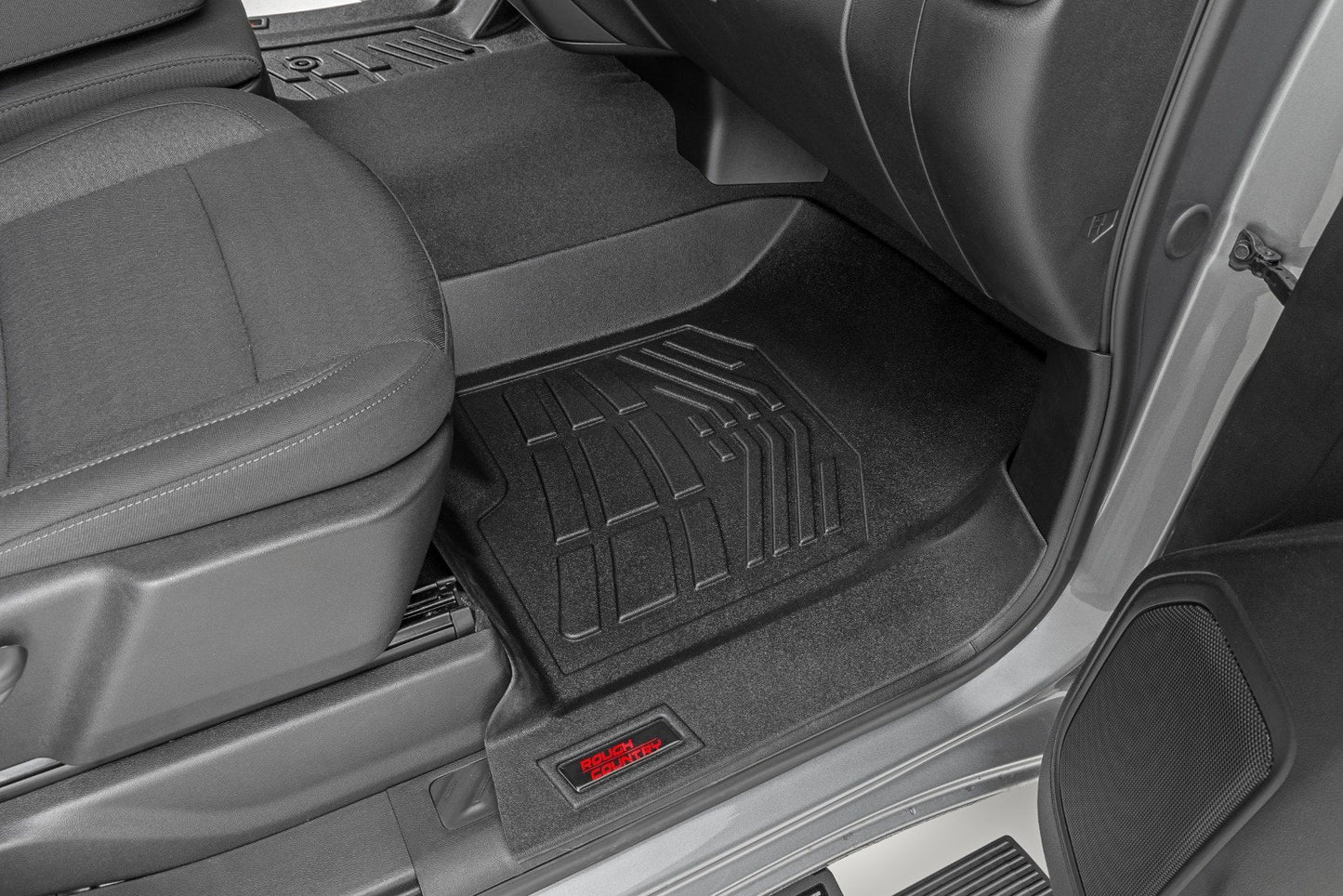 FLOOR MATS CHEVY/GMC 1500/2500HD/3500HD (19-26 & REFRESH)