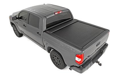 RETRACTABLE BED COVER 5'7" BED | TOYOTA TUNDRA 2WD/4WD (2007-2021)