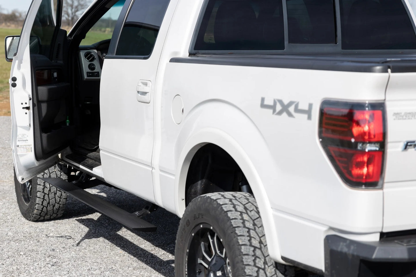 POWER RUNNING BOARDS DUAL ELECTRIC MOTOR | FORD F-150/RAPTOR (09-14)