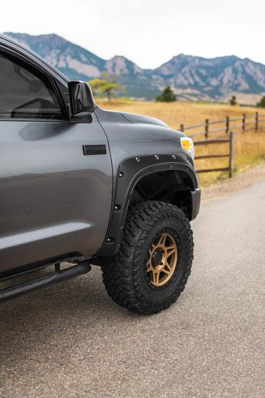 DEFENDER POCKET FENDER FLARES TOYOTA TUNDRA 2WD/4WD (2014-2021)