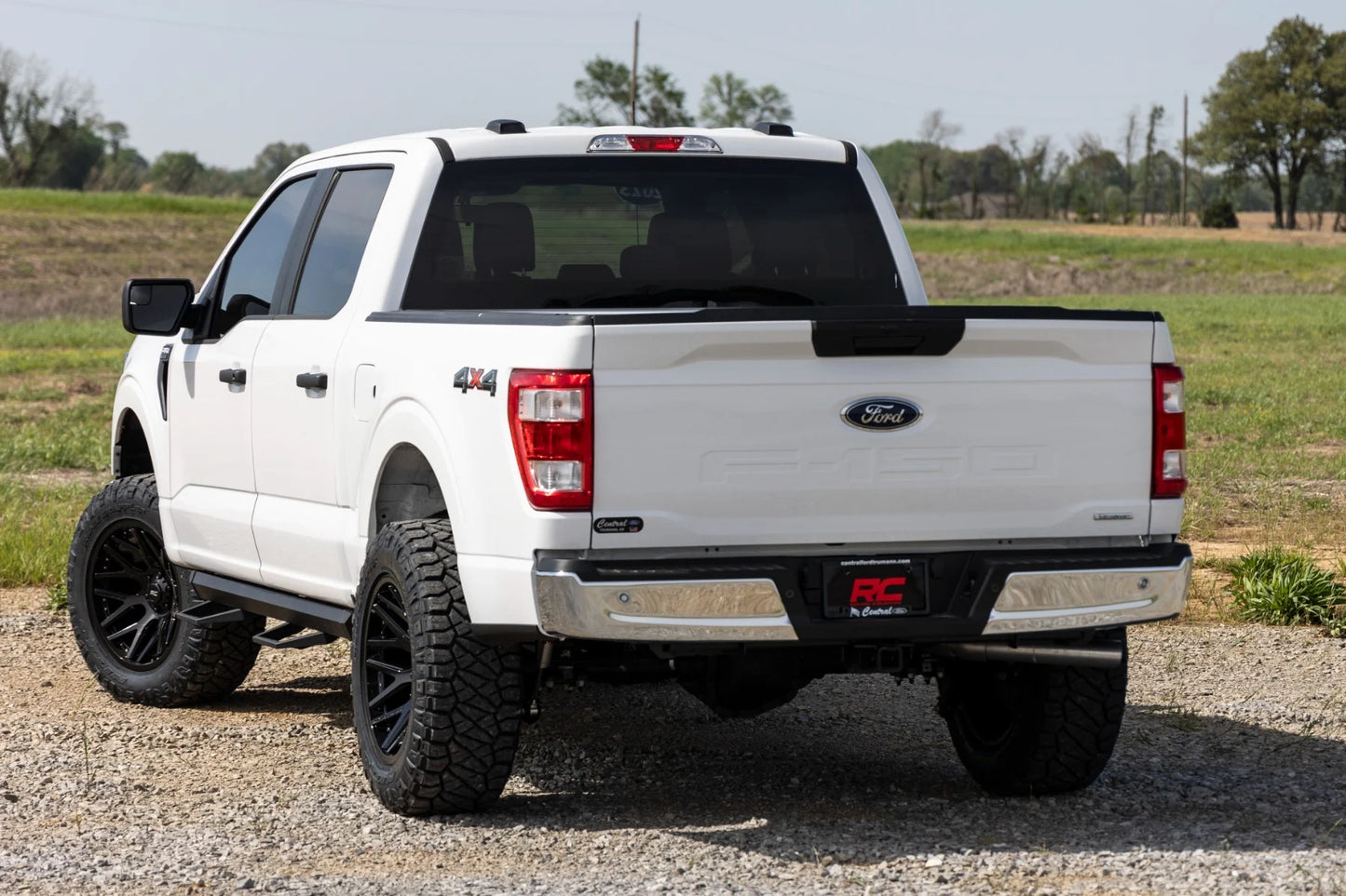 SRL2 ADJ ALUMINUM STEP CREW CAB | FORD F-150/LIGHTNING/F-250/F-350/RAPTOR (15-24)