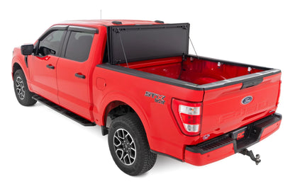 HARD FOLDING BED COVER 5'7" BED | FORD F-150/F-150 LIGHTNING/RAPTOR (15-23)