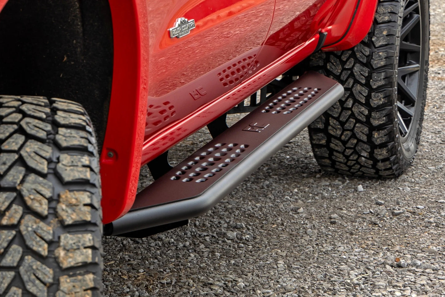 OV2 Running Boards Side Step Bars | Crew Cab | Chevy/GMC 1500/2500HD (19-25)