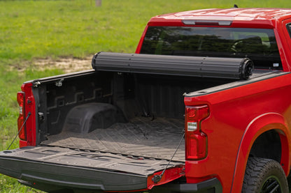 Hard Roll Up Bed Cover 5'10" Bed | Chevy/GMC Sierra 1500 (19-25)/Silverado 1500 (19-25)