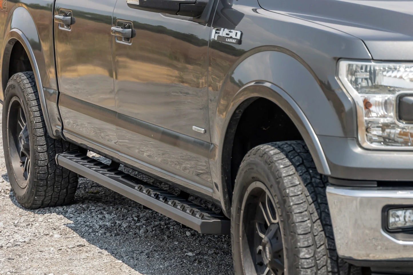 BA2 RUNNING BOARD SIDE STEP BARS | FORD F-150 2WD/4WD (2015-2024)