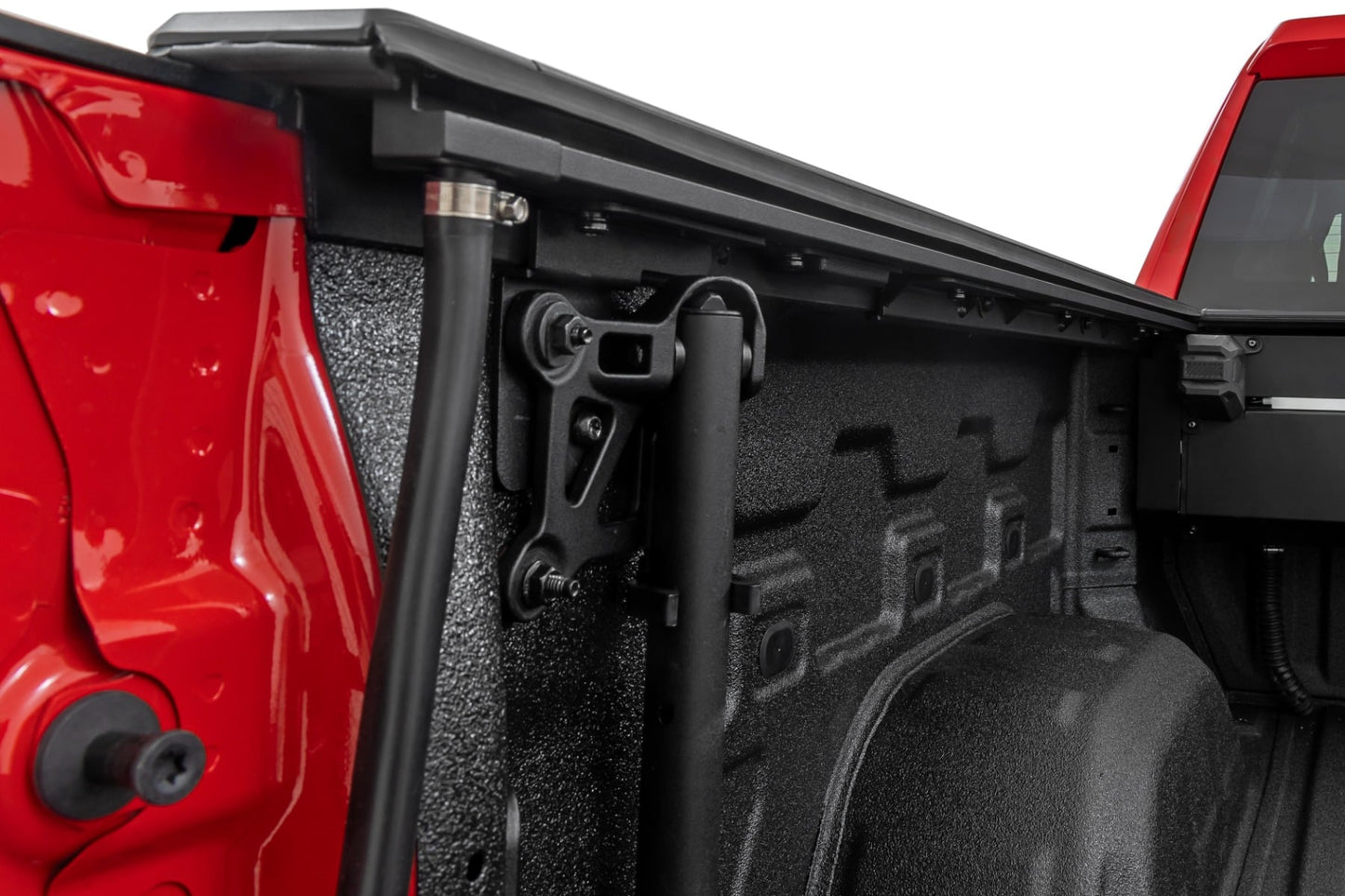 POWERED RETRACTABLE BED COVER 5'10" BED | CHEVY/GMC SIERRA 1500 (19-26)/SILVERADO 1500 (19-26)
