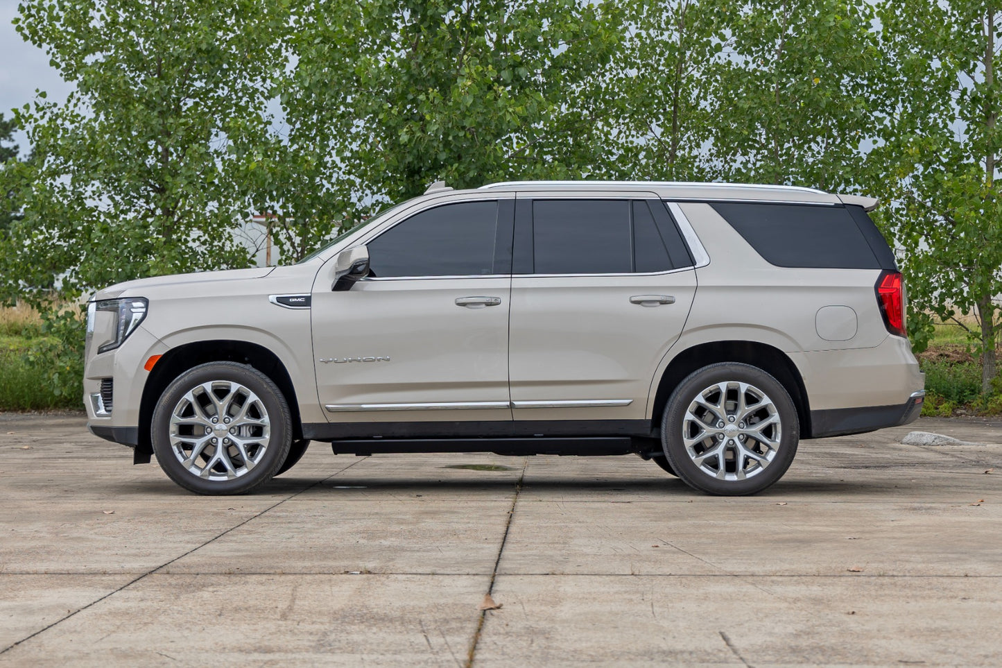 POWER RUNNING BOARDS DUAL ELECTRIC MOTOR | CREW CAB | CHEVY/GMC TAHOE/YUKON (21-26)