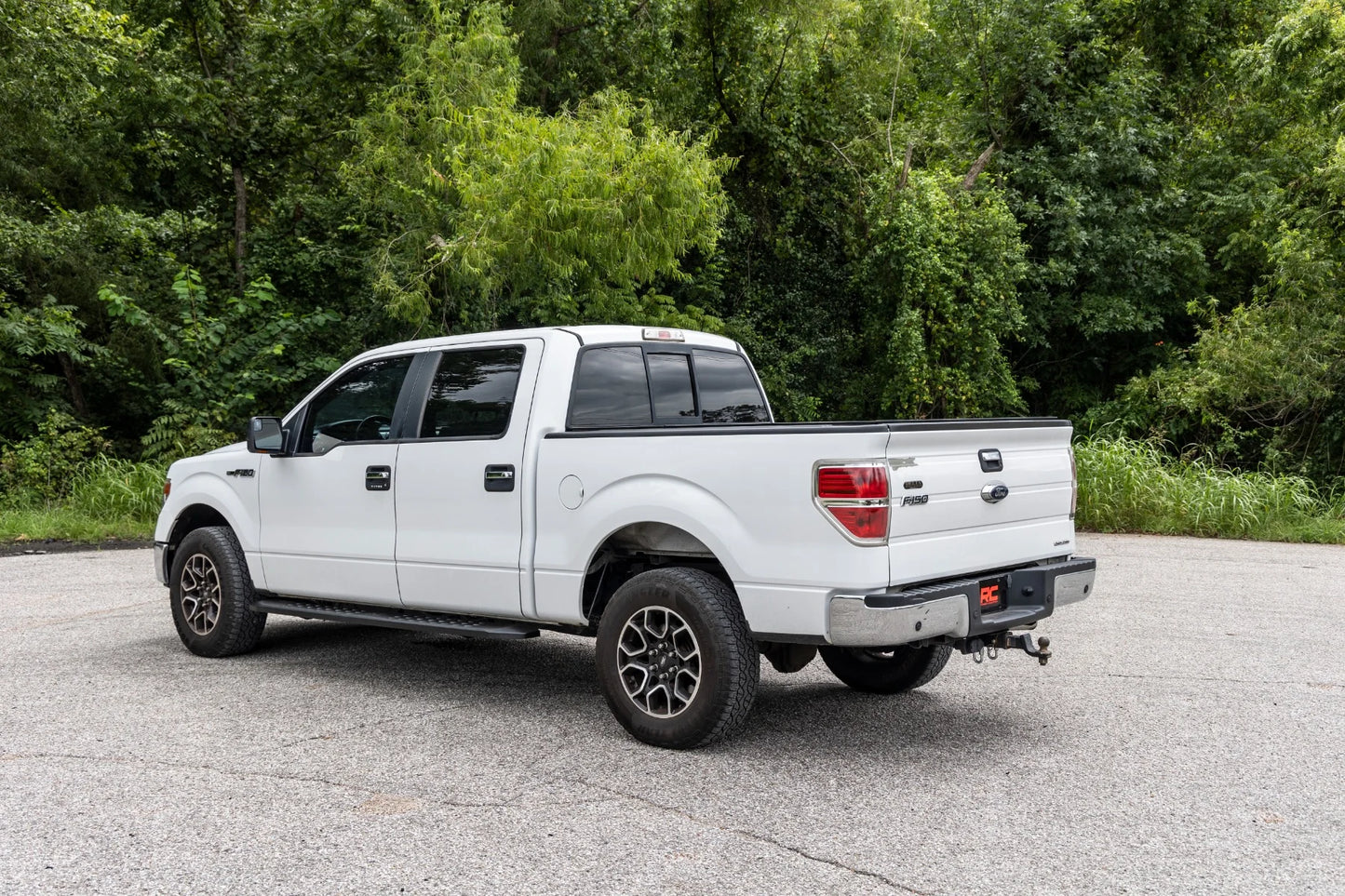 RPT2 RUNNING BOARD CREW CAB | BLACK | FORD F-150 2WD/4WD (2009-2014)