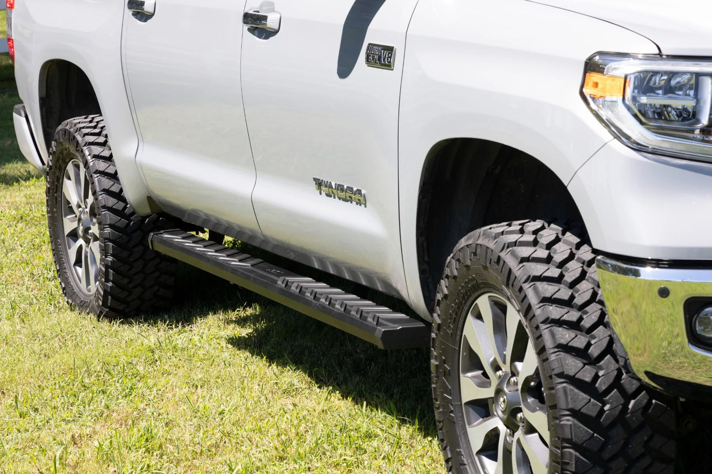 BA2 RUNNING BOARDS SIDE STEP BARS | CREW CAB | TOYOTA TUNDRA (07-21)