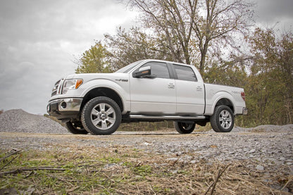 2 INCH LEVELING KIT FORD F-150 2WD/4WD (2009-2013)