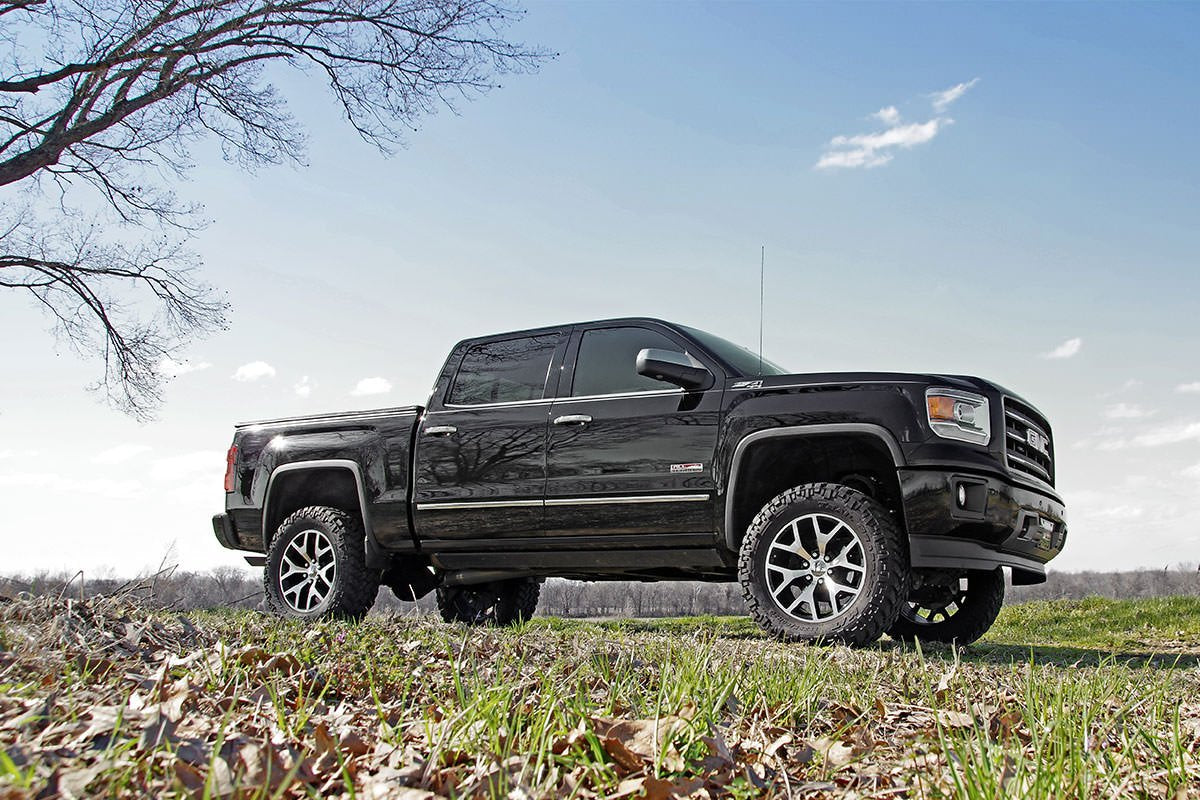 6 INCH LIFT KIT CHEVY/GMC 1500 4WD (14-18)