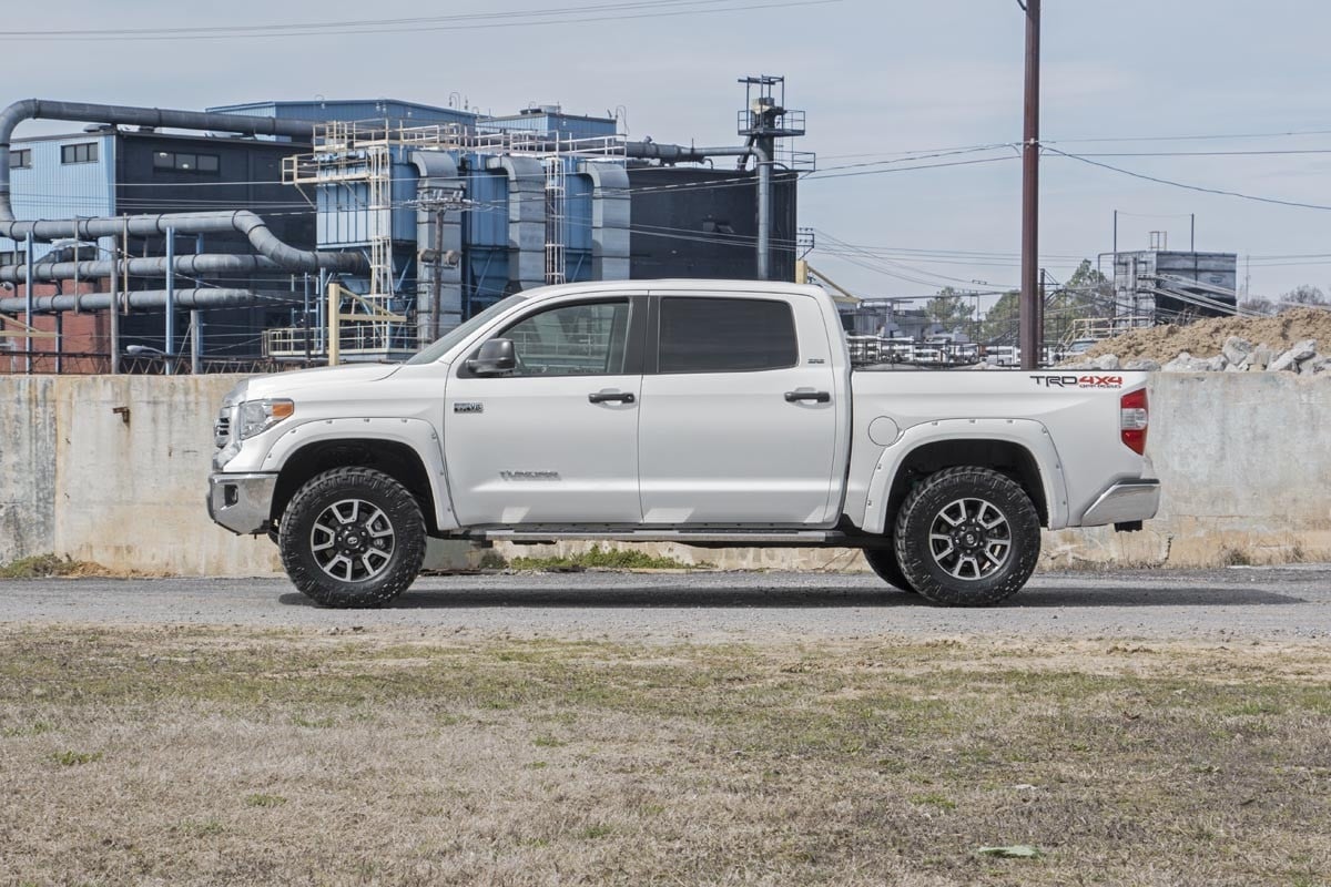 2.5-3 INCH LEVELING KIT TOYOTA TUNDRA 2WD (2007-2021)