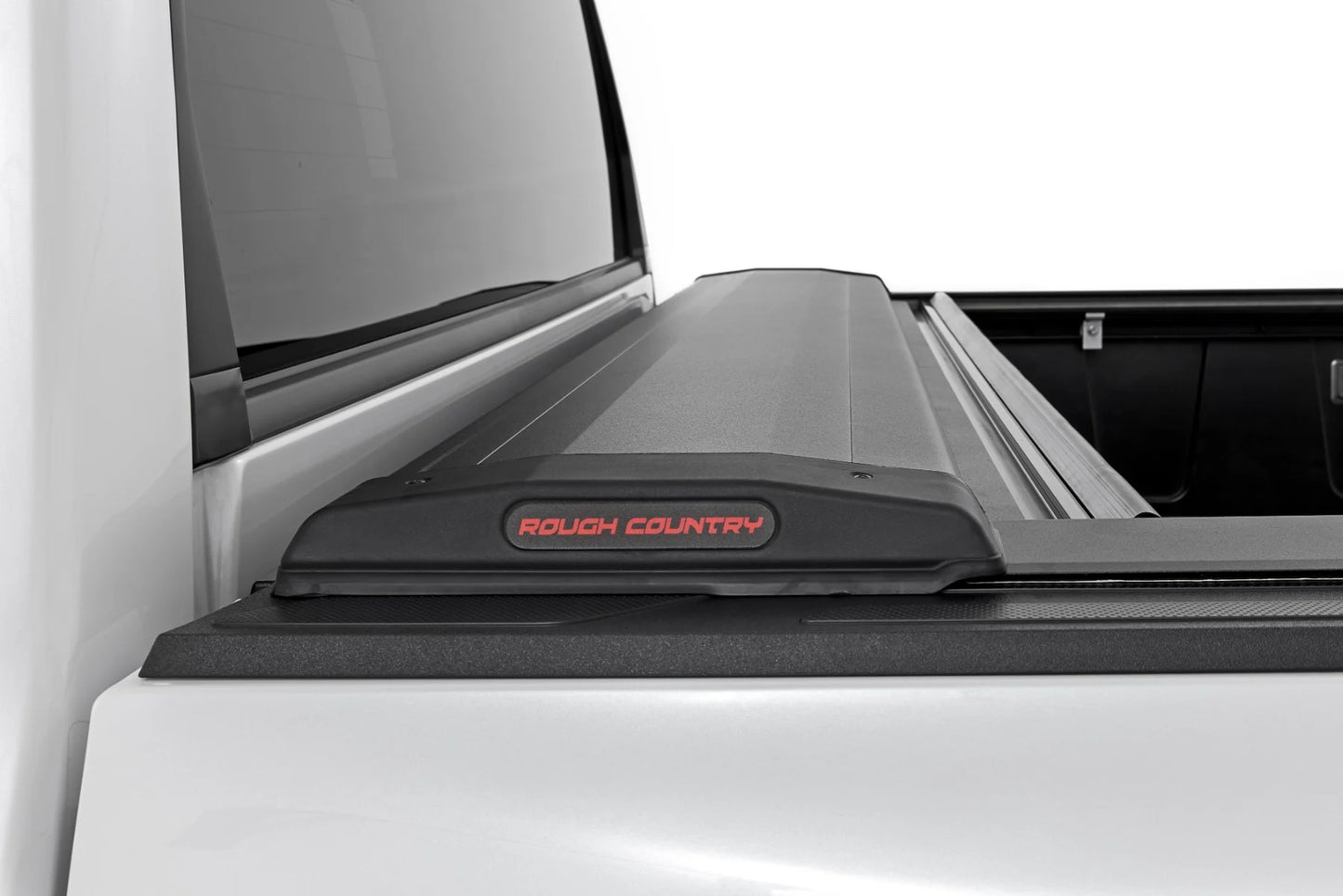 RETRACTABLE BED COVER 5'7" BED | TOYOTA TUNDRA 2WD/4WD (22-23)