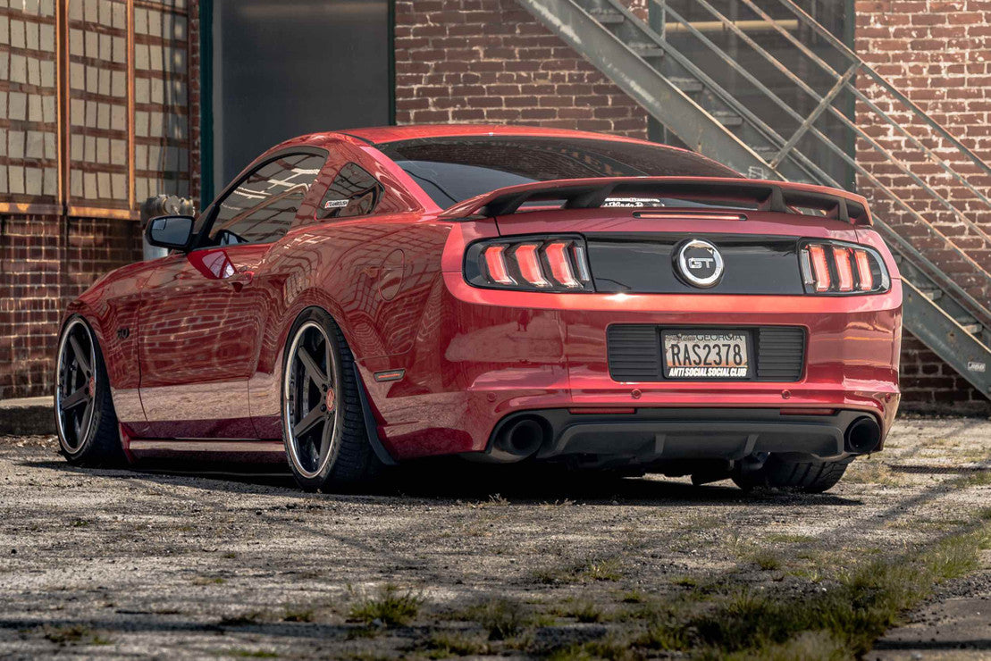 FORD MUSTANG (13-14): MORIMOTO FACELIFT XB LED TAILS