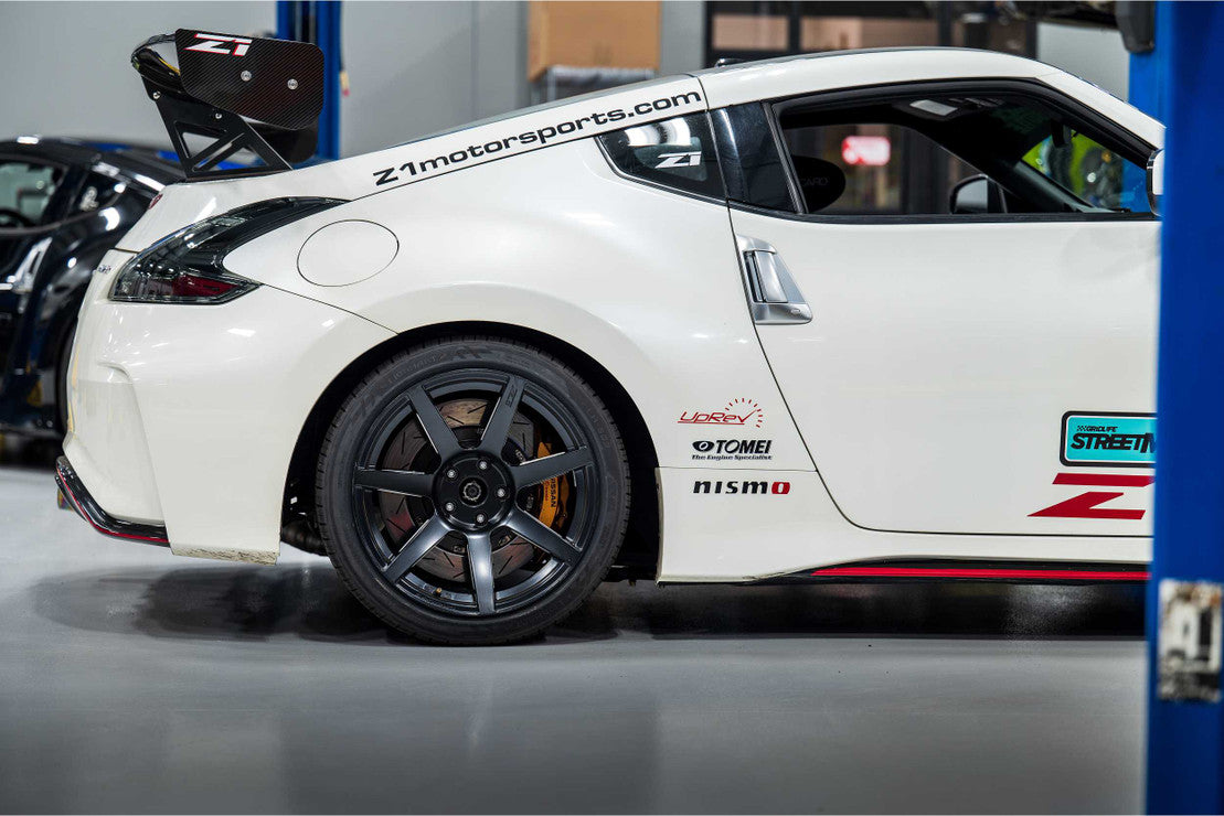 NISSAN 370Z: XB LED TAILS