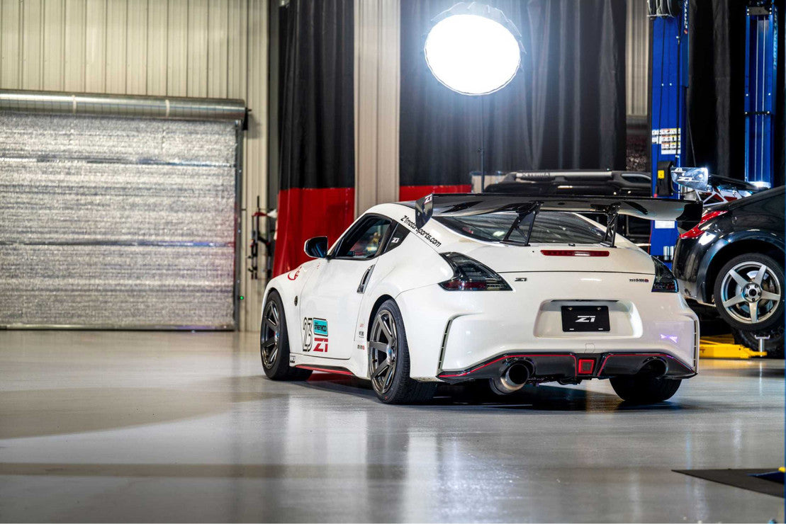 NISSAN 370Z: XB LED TAILS