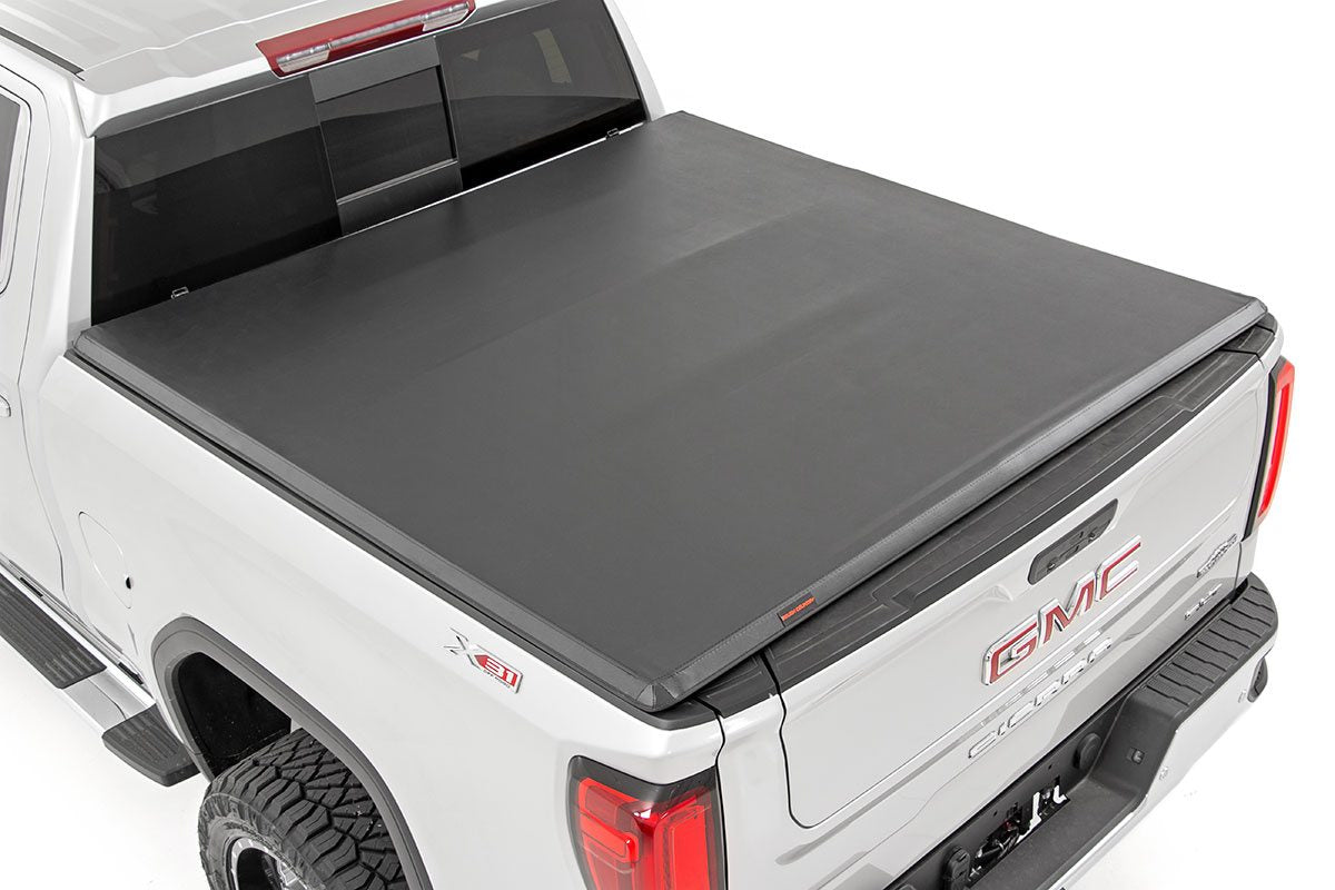 SOFT TRI-FOLD BED COVER CHEVY/GMC 1500 (19-25)